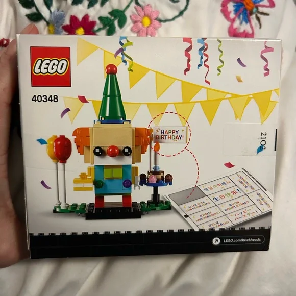 New, retired LEGO BrickHeadz Birthday Clown Building Set 40348 - Picture 2 of 9
